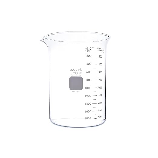 PYREX Griffin Borosilicate Glass Beaker - Low Form Graduated Measuring Beaker with Spout – Premium Scientific Glassware for Laboratories, Classrooms or Home Use - PYREX Chemistry Glassware, 2L, 2/Pk