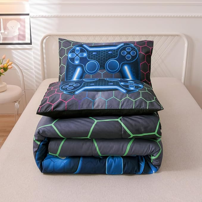 NTBED Game Console Comforter Set for Boys Girls Kids 3D Gaming Geometric Lightweight Microfiber Bedding Sets (Multi, Queen)