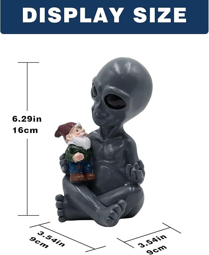 Dnoifne Alien Hugging Gnome Garden Decoration Statue, Resin Alien Dwarf Statue, Waterproof Garden Alien and Gnome Statue for Patio Lawn Porch Decoration Birthday Gifts Housewarming Gifts