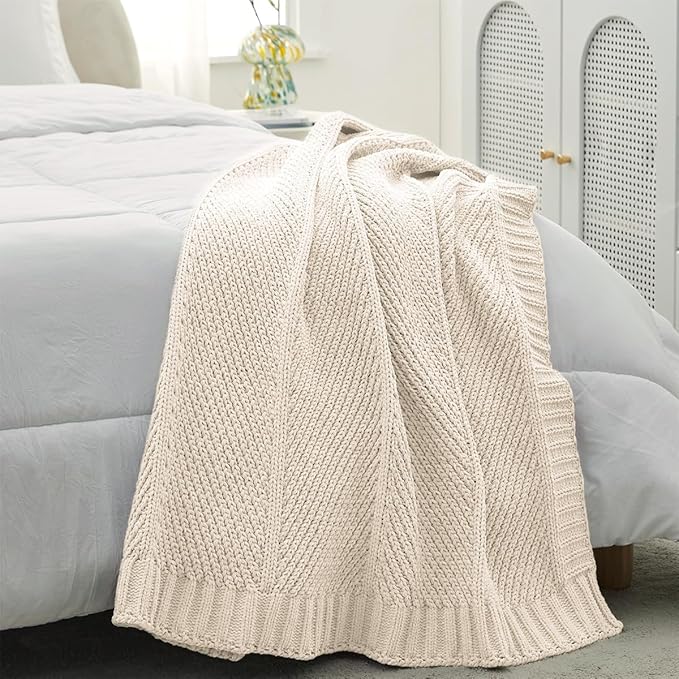 Amélie Home Chenille Knit Throw Blanket for Couch, Chevron Texture Decorative Soft Blanket for Sofa, Bed & Chair, 60"x80", Ivory