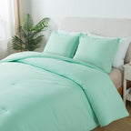 Full Size Sage Green Comforter Set, Solid Lightweight Down Alternative Soft Boho Bedding Comforter Set, Fluffy Microfiber Skin-Friendly Comforter for All Seasons with Pillowcases