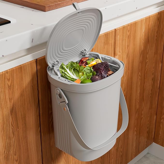 Mountable Silicone Collapsible Kitchen Compost Bin Under Sink,Surumer Hanging Trash Can with Lid for |Cupboard|Bathroom|Bedroom|Office|Camping, Indoor Compost Bucket, 2 Gallon Black