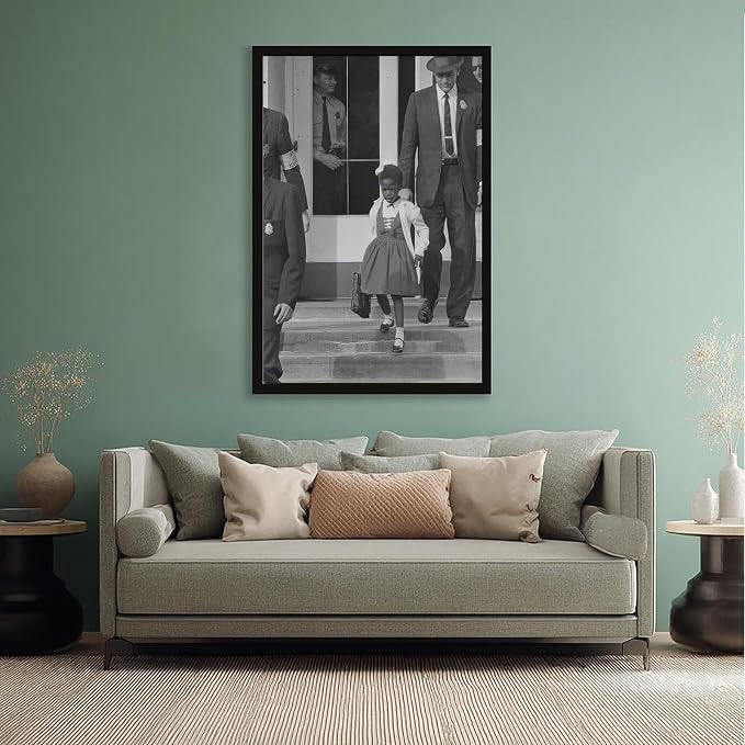 Young Black Girl Protesting, Ruby Bridges, Civil Rights Movement, Vintage Feminism Poster Canvas Poster Wall Art Decor Print Picture Paintings for Living Room Bedroom Decoration Black Frame 16x24in(40