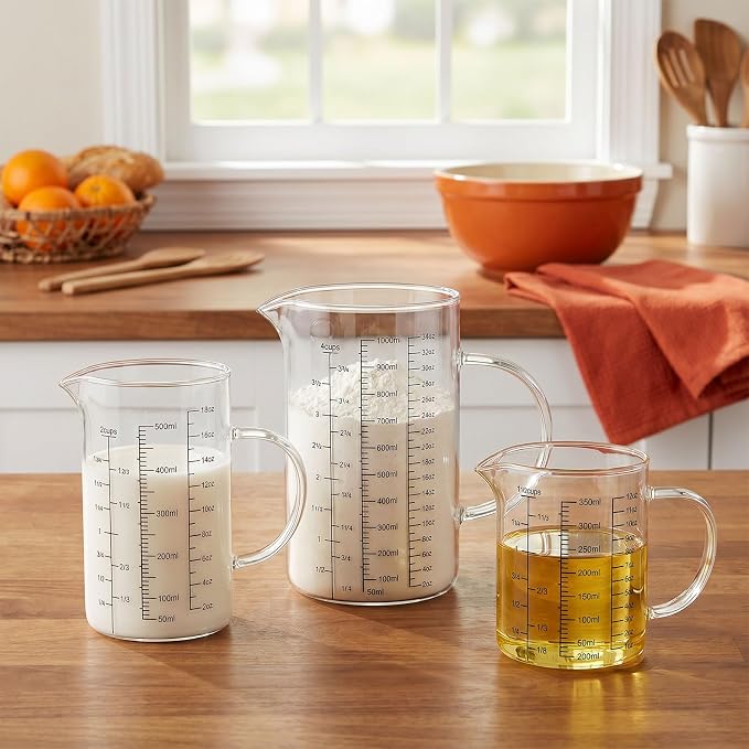 Graduated Glass Measuring Cup With Handle 500ML (16Oz, 2Cups) | High Borosilicate Liquid Measuring Cup for Baking Cooking Kitchen V-Shaped Spout Glass Measuring Beaker Easy To Read