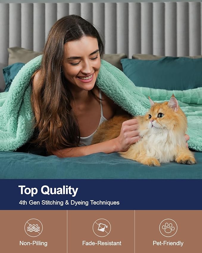 Pawque Super Soft Cozy Throw Blanket King Size for Couch Bed, Fluffy Sherpa Fleece Reversible Thick Warm Fuzzy Blanket for All-Season, 3D Checkered Jacquard Decorative Blankets, Sage Green, 108"x90"