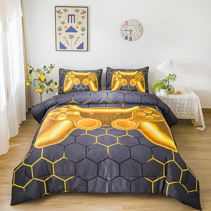 NTBED Game Console Comforter Set for Boys Girls Kids Geometric Lightweight Microfiber Bedding Sets (Gold, Full)