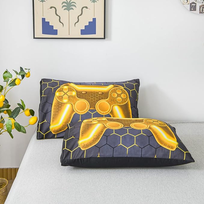 NTBED Game Console Comforter Set for Boys Girls Kids Geometric Lightweight Microfiber Bedding Sets (Gold, Full)