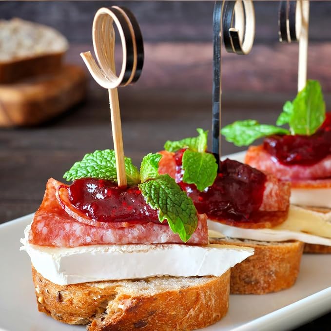 Hi Mountain JALAPENO Summer Sausage Kit | Complete sausage seasoning kit. Includes: Seasoning, cure & 10 casings. Beef, pork, venison, deer, elk. Makes up to 30 lbs