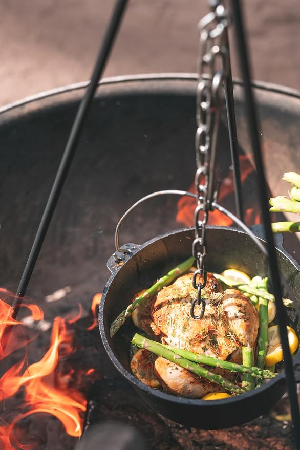 Stansport Pre-Seasoned Cast Iron Dutch Oven