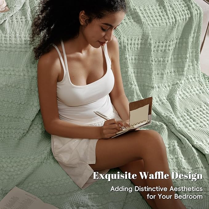 PHF 100% Cotton Waffle Weave Blanket Queen Size, Soft Lightweight Breathable Cozy Summer Blankets for Bed, Luxury Aesthetic Woven Bedding for Home Decor, 90"x90", Sage Green
