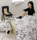 Botanical Comforter Set King White and Black Floral Plant Bedding Comforter Set Girls Garden Pattern Printed on White Blanket Rustic Leaf Blossom Women White Farmhouse Comforter King