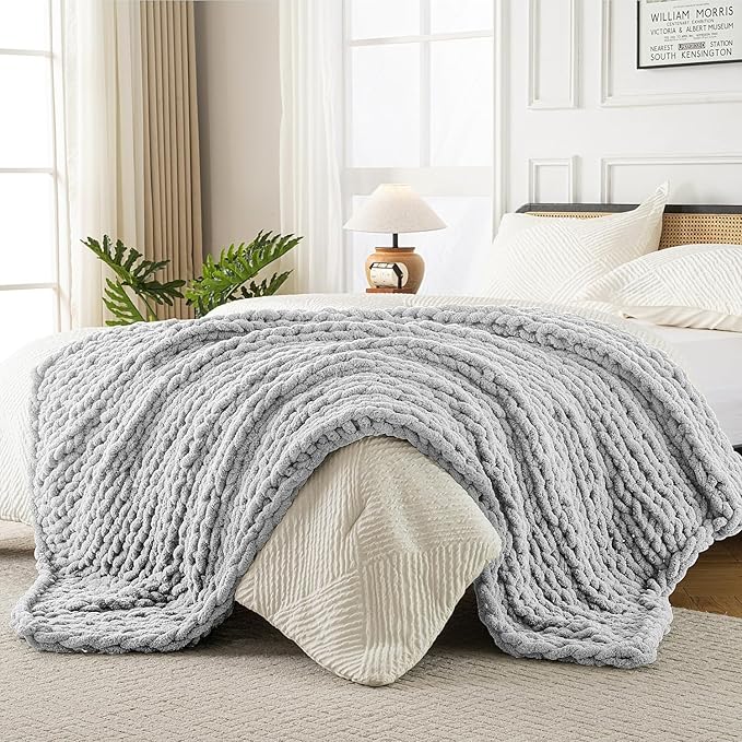 Ultra Soft Chunky Knit Blanket Throw -50x70 Hand Knitted Warm Chenille Throw Blanket, Home Decor Soft Thick Yarn Cable Knit Blanket Breathable Fleece Banket Christmas for Couch Bed Sofa Best GIF