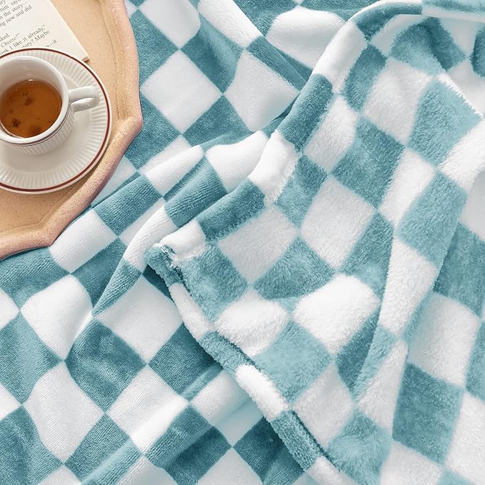 LOMAO Throw Blankets Flannel Blanket with Checkerboard Grid Pattern Soft Throw Blanket for Couch, Bed, Sofa Luxurious Warm and Cozy for All Seasons (Light Blue, 50"x60")