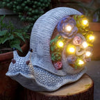 FORUP Snail Garden Statue, Resin Snail Figurine Garden Lawn Ornaments with Solar LED Lights for Outdoor Yard Garden Decorations