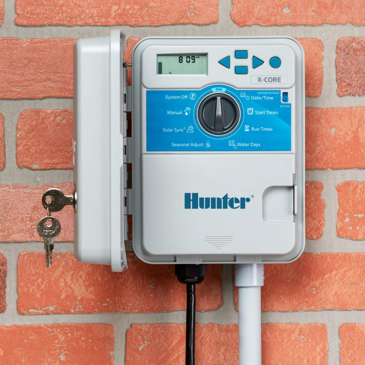 Hunter X-Core 4 Zone Sprinkler Timer, Indoor/Outdoor Sprinkler Controller | 4 station irrigation controller with seasonal adjustment, memory backup, manual controls, and no WiFi needed