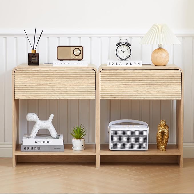 Fluted Nightstand Set of 2 with Charging Station, Modern Bed Side Table End Table with Drawer Storage, Large Wooden Night Stands Bedside for Bedroom Living Room Sofa Office, Natural 2 Sets