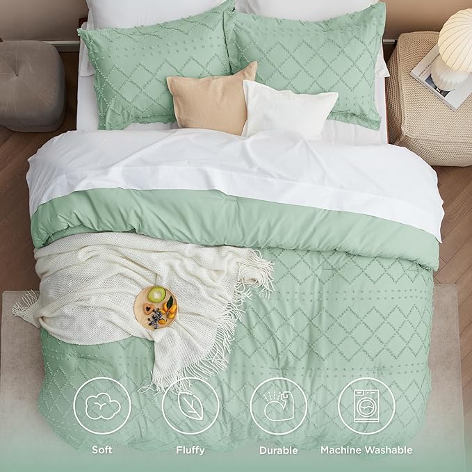 Bedsure Full Size Comforter Set - Green Comforter, Boho Tufted Shabby Chic Bedding Comforter Set, 3 Pieces Vintage Farmhouse Bed Set for All Seasons, Fluffy Soft Bedding Set with 2 Pillow Shams