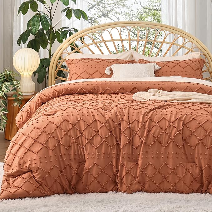 Bedsure California King Comforter Set - Pumpkin Comforter, Boho Tufted Shabby Chic Bedding Comforter Set, 3 Pieces Farmhouse Bed Set for All Seasons, Fluffy Soft Bedding Set with 2 Pillow Shams