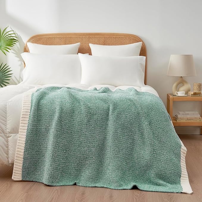 Snuggle Sac Green Throw Blanket, Ultra Soft Warm Blankets for Couch, Cozy Knit Fuzzy Plush Throws Blanket for Sofa, Bed,Living Room, Heather Green, 50x60 inches