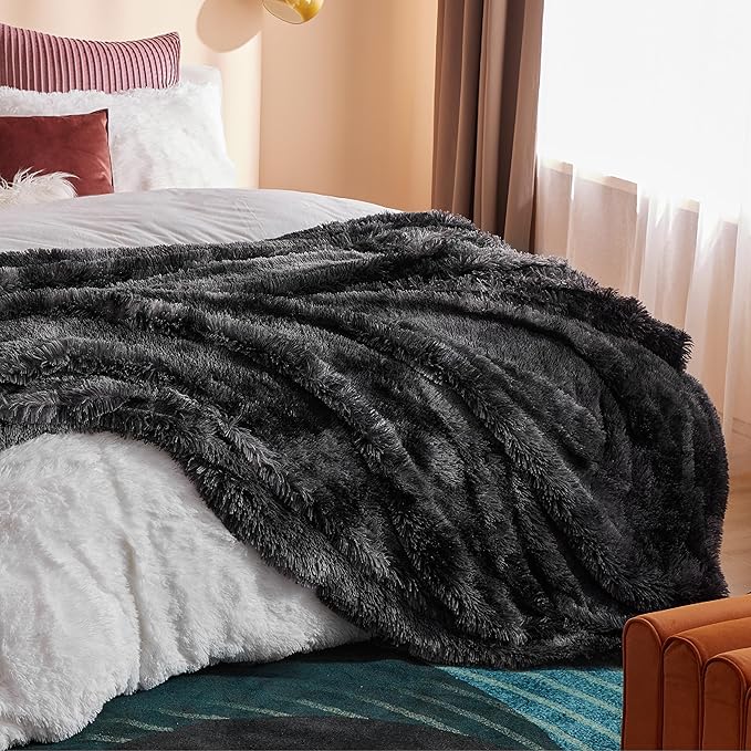 Bedsure GentleSoft Fluffy Black Blanket Cozy Gifts for Men, Black Home Decor Soft Fuzzy Plush Thick Warm Sherpa Fleece Faux Fur Throw Blanket for Couch Bed, Living Room College Dorm Decor, 50x60