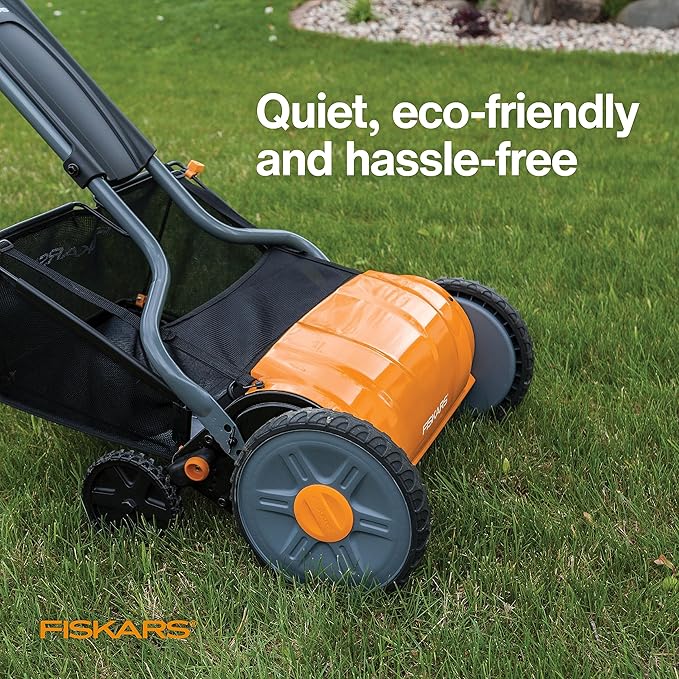 Fiskars Push Mower - 17" Cut Width Manual Reel Mower with No Motor - Grass Cutter with Steel Blades that Stay Sharp - Eco-Friendly Cordless Grass Trimmer for Lawn Care